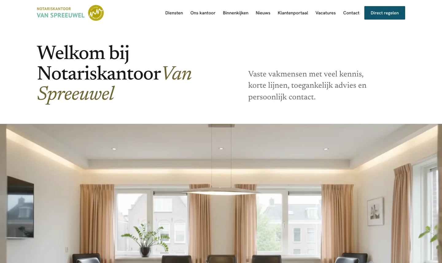 Screenshot van de homepage van Notariskantoor Van Spreeuwel